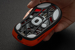 画像ギャラリー No.005のサムネイル画像 / Fnaticのワイヤレスマウス「Fnatic x Lamzu Thorn 4K」が11月17日発売 約52gの軽さとポーリングレート4000Hz対応が特徴だ