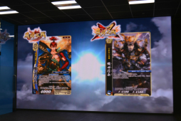 画像ギャラリー No.004のサムネイル画像 / 「戦国大戦TCG 双」のプレスお披露目会をレポート。洗練されたゲームシステムとアーケードとの連動強化でリニューアル