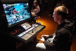 ���������꡼ No.019�Υ���ͥ������ / ��Ŵ��7FR����������THE KING OF IRON FIST TOURNAMENT 2016�ץ�ݡ��ȡ�����9����32̾��ĺ����Ω�ä��Τϴڹ��Saint����