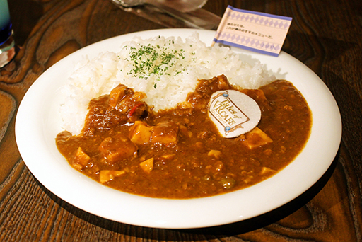 画像ギャラリー No.010のサムネイル画像 / あのキャラクターが目の前に! VRコンテンツとコラボメニューを楽しめる『Tales of VR CAFE 〜 カフェ オブ ミリーナ 〜』の内覧会をレポート