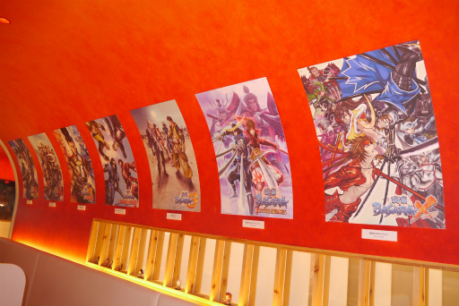 画像ギャラリー No.004のサムネイル画像 / 「戦国BASARA 真田幸村伝」×スイーツパラダイス 真田カフェが本日オープン。戦国BASARAで彩られたメニューや店内の様子をレポート