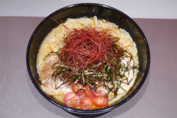 画像ギャラリー No.011のサムネイル画像 / 「戦国BASARA 真田幸村伝」×スイーツパラダイス 真田カフェが本日オープン。戦国BASARAで彩られたメニューや店内の様子をレポート