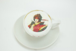 画像ギャラリー No.029のサムネイル画像 / 「戦国BASARA 真田幸村伝」×スイーツパラダイス 真田カフェが本日オープン。戦国BASARAで彩られたメニューや店内の様子をレポート