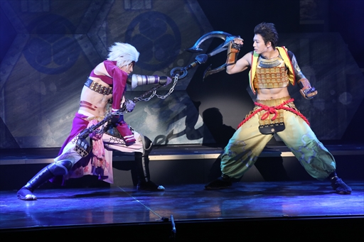 画像ギャラリー No.010のサムネイル画像 / 舞台「“斬劇『戦国BASARA』蒼紅乱世”『紅』未来への誇り」のゲネプロをレポート。真田幸村を筆頭とする織田残党の若き武将達が豊臣・毛利に挑む