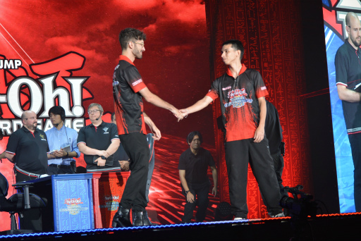 ���������꡼ No.023�Υ���ͥ������ / ��ͷ������3�����ȥ�������Ƕ��ǥ奨�ꥹ�Ȥ����ꡣYu-Gi-Oh! World Championship �辡����ݡ���