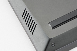 画像ギャラリー No.024のサムネイル画像 / 【PR】LenovoのノートPC「Legion 560 Pro」は,高性能に加えて使い勝手の良さにもこだわった死角のないゲームPCである