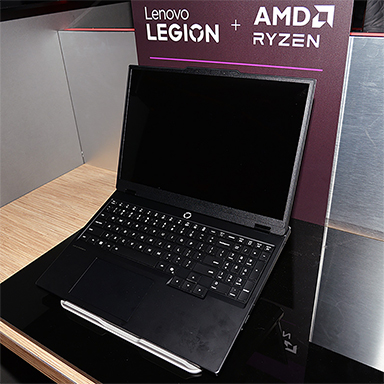 画像ギャラリー No.006のサムネイル画像 / 携帯型ゲームPC「Legion Go」の新製品やRTX 50&Core Ultra 200HX搭載ゲームノートPCをLenovoが展示