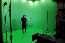 ꡼ No.007 | HTC ViveŹƬ䳫ϡVRǡõʼܥȥॺפʤVR ZONEοҲ𤵤줿ȯɽݡ