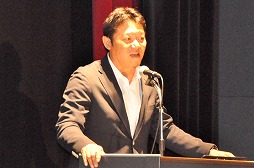 画像ギャラリー No.002のサムネイル画像 / 足立梨花さんが登場し,「LEGO スター・ウォーズ/フォースの覚醒」の実機プレイも公開。ワーナー・ブラザース ホームエンターテイメント発表会レポート