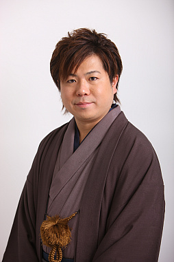 画像ギャラリー No.020のサムネイル画像 / 「ワールドクロスサーガ」棋士・橋本崇載八段を起用した新TVCMが放送決定