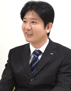 ���������꡼ No.015�Υ���ͥ������ / 3ǯ�ܤΥ���������������������Ĥ������ץ��󥿥ӥ塼������������򤺤äȻȤ���֥�����꡼����Ǥ̿�פˤ�ꡤ����˴�������Ǥ���