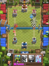 画像ギャラリー No.011のサムネイル画像 / Supercellの新作「クラッシュ・ロワイヤル」が日本国内向けに配信開始。デッキを構築して敵のタワー破壊を目指す新感覚のカードゲーム