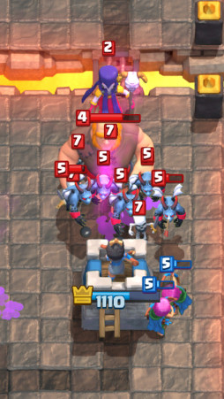 画像ギャラリー No.001のサムネイル画像 / 「クラッシュ・ロワイヤル」はMOBAやRTSの良さが凝縮されたカジュアルなリアルタイム対戦型カードゲーム。プレイインプレッションを掲載