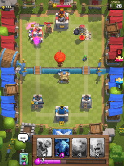 画像ギャラリー No.006のサムネイル画像 / 「クラッシュ・ロワイヤル」はMOBAやRTSの良さが凝縮されたカジュアルなリアルタイム対戦型カードゲーム。プレイインプレッションを掲載