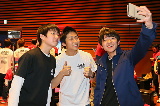 画像ギャラリー No.044のサムネイル画像 / 「クラロワ JAPAN TOUR -公式オフ会2017-」は1人で参加しても楽しめる! 東京会場の模様をレポート