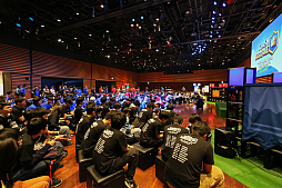 画像ギャラリー No.045のサムネイル画像 / 「クラロワ JAPAN TOUR -公式オフ会2017-」は1人で参加しても楽しめる! 東京会場の模様をレポート