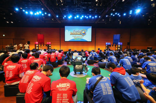 画像ギャラリー No.002のサムネイル画像 / 【PR】見よ,このビフォー&アフターを! 男色ディーノも参戦した「クラロワ(プチ)オフ会 Presented by 4Gamer」,開催までの流れをまとめてみた