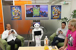 画像ギャラリー No.015のサムネイル画像 / 【PR】見よ,このビフォー&アフターを! 男色ディーノも参戦した「クラロワ(プチ)オフ会 Presented by 4Gamer」,開催までの流れをまとめてみた