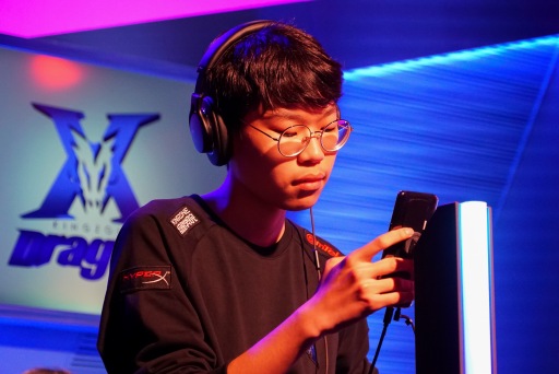 画像ギャラリー No.006のサムネイル画像 / 「クラロワリーグ」,1stシーズン決勝のレポートが公開。優勝は「PONOS Sports」