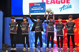 ���������꡼ No.002�Υ���ͥ������ / �֥������꡼�� ������2019�ץ�������1�辡������ܥ������з衣ͥ���ϡ�PONOS��