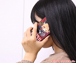 画像ギャラリー No.004のサムネイル画像 / 「トレバ」が女性シンガー「96猫」とコラボ。描き下ろしイラストの「バンパーケース(iPhone7/8用)」が登場