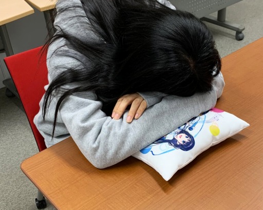 画像ギャラリー No.006のサムネイル画像 / 「トレバ」がバーチャルYouTuber「富士葵」とコラボ。限定クッションが登場