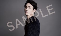 画像ギャラリー No.009のサムネイル画像 / 「トレバ」にシンガーソングライター橋本裕太さんのリバーシブルクッションが登場