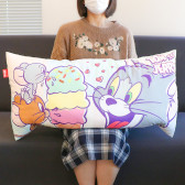 画像ギャラリー No.005のサムネイル画像 / 「トレバ」“【数社限定】トムとジェリー ロングクッション”が4月16日より登場