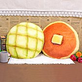 画像集#003のサムネイル/「トレバ」，メロンパンとホットケーキの特大クッションを追加