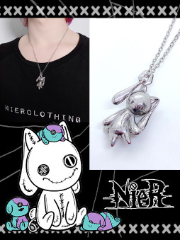 画像ギャラリー No.003のサムネイル画像 / 「トレバ」,アパレルブランド“NieR Clothing”とコラボ。NieRちゃんの立体ネックレスが7月15日から登場