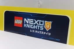 ���������꡼ No.011�Υ���ͥ������ / �֥쥴�֥��å��ס֥��˥�ס֥��ޥۥ�����פȤ���3�Ĥ��줫��ʤ�֥쥴�ͥå����ʥ��ġפȤϡ� ����Ϫ�ܡ��θ�������ͤ��ݡ���