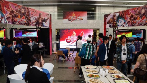 生まれ変わった 三国志大戦 を出演声優やイラストレーターがプレイ 関係者向けのお披露目会レポート