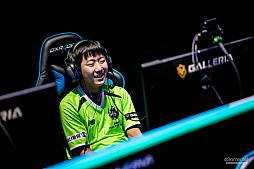 ꡼ No.044 | 2⹻eݡ긢ץåȥ꡼ 辡ݡȡ饹Ȥ˷ŪʥɥޤԤƤǯ襤