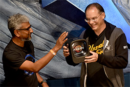 ꡼ No.008 | SIGGRAPHϡRadeon RX VegaפûǤEPYC20ܤ륵СʤɤϪ줿AMDCapsaicinץ٥ȥݡ