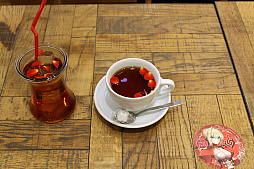 画像ギャラリー No.011のサムネイル画像 / TOWER RECORDS CAFEの「Fate/EXTELLA」コラボカフェレポート。サーヴァントをモチーフにしたコラボメニューを楽しんで,限定コースターをもらおう