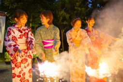 画像ギャラリー No.004のサムネイル画像 / 「乃木恋」1000万ダウンロード突破。記念ムービー“1期生で行こう!”配信決定