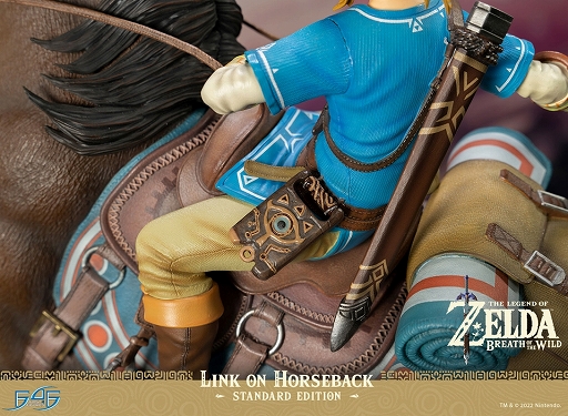 画像集#004のサムネイル/「ゼルダの伝説　ブレス オブ ザ ワイルド」より，大馬にまたがったリンクの全高約56センチのハイエンドスタチューが登場