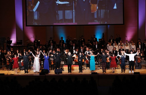 画像ギャラリー No.010のサムネイル画像 / みんなで主題歌を大合唱! 楽曲で旅路を振り返る「テイルズ オブ オーケストラコンサート 2017 feat.テイルズ オブ ゼスティリア ザ クロス」レポート