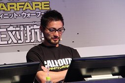 画像ギャラリー No.009のサムネイル画像 / 「コール オブ デューティ インフィニット・ウォーフェア」全国大学生対抗戦の決勝大会をレポート。俳優の山田孝之さんがゲストで登壇