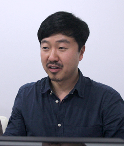 ꡼ No.003Υͥ / G-Star 2016ϡWhite DaySwan Songפϡ͸ιưλҤα̿롣ȯCEOؤΥ󥿥ӥ塼ǥǤΥץåǺ