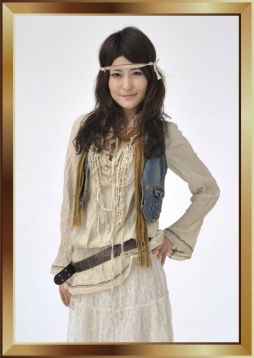 画像ギャラリー No.002のサムネイル画像 / 「ローモバ」,大食い女子対抗戦を発表。賞金50万円のマジバトル