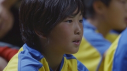 画像ギャラリー No.008のサムネイル画像 / ゲームでサッカーが上手くなる? 「ウイイレ 2017」を使ったトレーニング「ウイトレ」のTVCMが公開