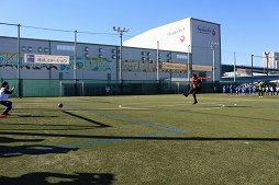 画像ギャラリー No.011のサムネイル画像 / 「ウイニングイレブン 2017」を使ったサッカー教室「ウイトレチャレンジ」が開催。実戦向けの「考えるサッカー」メソッドをゲームで身につけられる