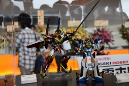 画像ギャラリー No.005のサムネイル画像 / スパロボ25周年記念イベント「鋼の超感謝祭2016」が開催。「スーパーロボット大戦V」の発表や,プレミアムライブで盛り上がったステージの模様をレポート