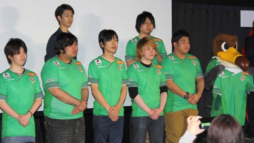 ꡼ No.032Υͥ / FIFA17סBBCFסOverwatchפ3줿eݡĥ꡼׷辡ݡȡͥϡCYCLOPS OSAKA athlete gamingפμ