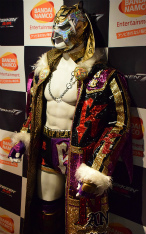 画像ギャラリー No.002のサムネイル画像 / 「鉄拳7」日本一を決める公式大会に向けた戦いが早くもスタート。最初に決勝大会行きの切符を手にしたのはバッツ選手