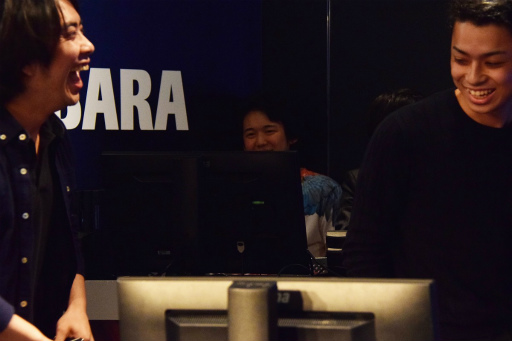 画像ギャラリー No.021のサムネイル画像 / 「鉄拳7」日本一を決める公式大会に向けた戦いが早くもスタート。最初に決勝大会行きの切符を手にしたのはバッツ選手