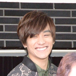 画像ギャラリー No.007のサムネイル画像 / ミュージカル「バイオハザード 〜ヴォイス・オブ・ガイア〜」の制作発表記者会見レポート。主演の柚希礼音さんらが意気込みを語った