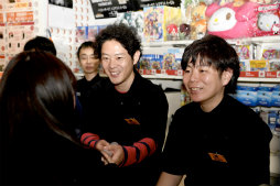 ���������꡼ No.001�Υ���ͥ������ / ��ë�˥���å����٥��������롣¿���Υե��������ä��֥Х����ϥ�����7���쥸�ǥ�� �����ӥ��ȯ�䵭ǰ���٥�Ȥ��ݡ���