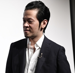 ���������꡼ No.003�Υ���ͥ������ / �ե�CG�ǲ�֥Х����ϥ����ɡ�������ǥå��׸�����ǰ���٥�Ȥ��ݡ��ȡ�PS VR���ѥ���ƥ�Ĥ�ڥ󥮥󥺤���­�᤯�θ�